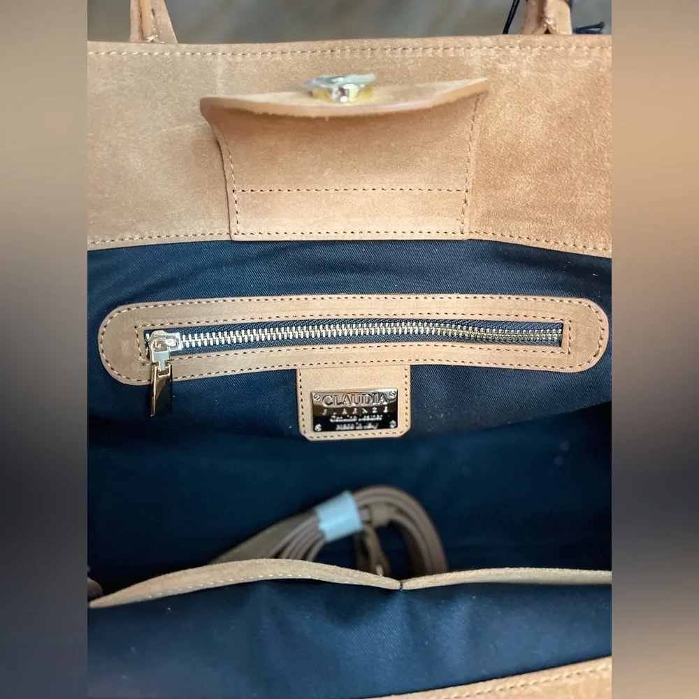 Claudia Firenze TikTok Viral The Row Margaux Suede Camel bag
TjMaxx Marshalls - Picture 4 of 15